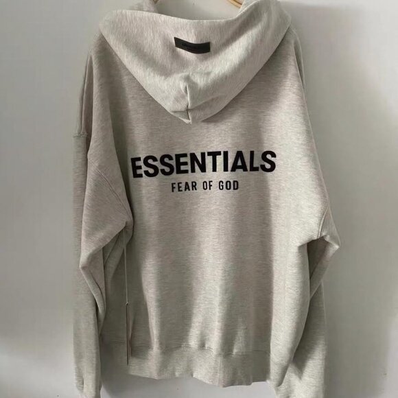 Fear of God Essentials Hoodie Light Oatmeal - Picture 3 of 7